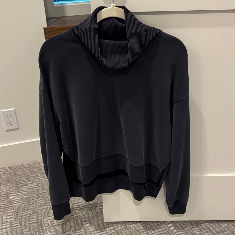 Lululemon Softstreme Turtleneck Sweatshirt